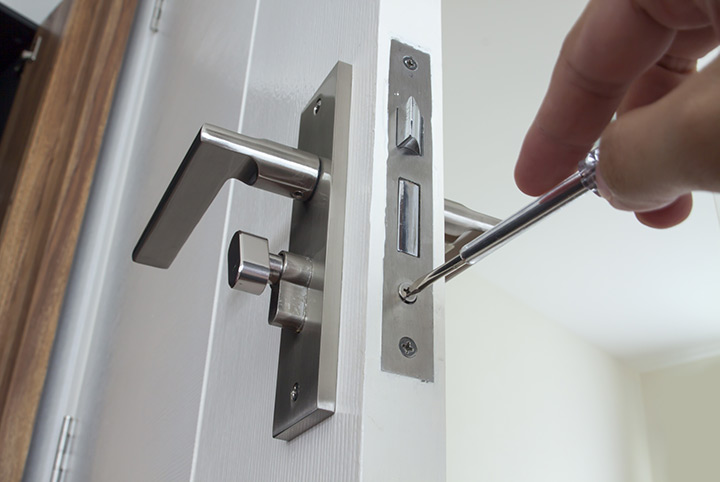 Our local locksmiths are able to repair and install door locks for properties in South Hampstead and the local area.